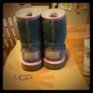 Authentic UGG Size 8 (Toddler)
